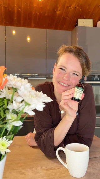 Zufriedene Leichtkraut-Kundin